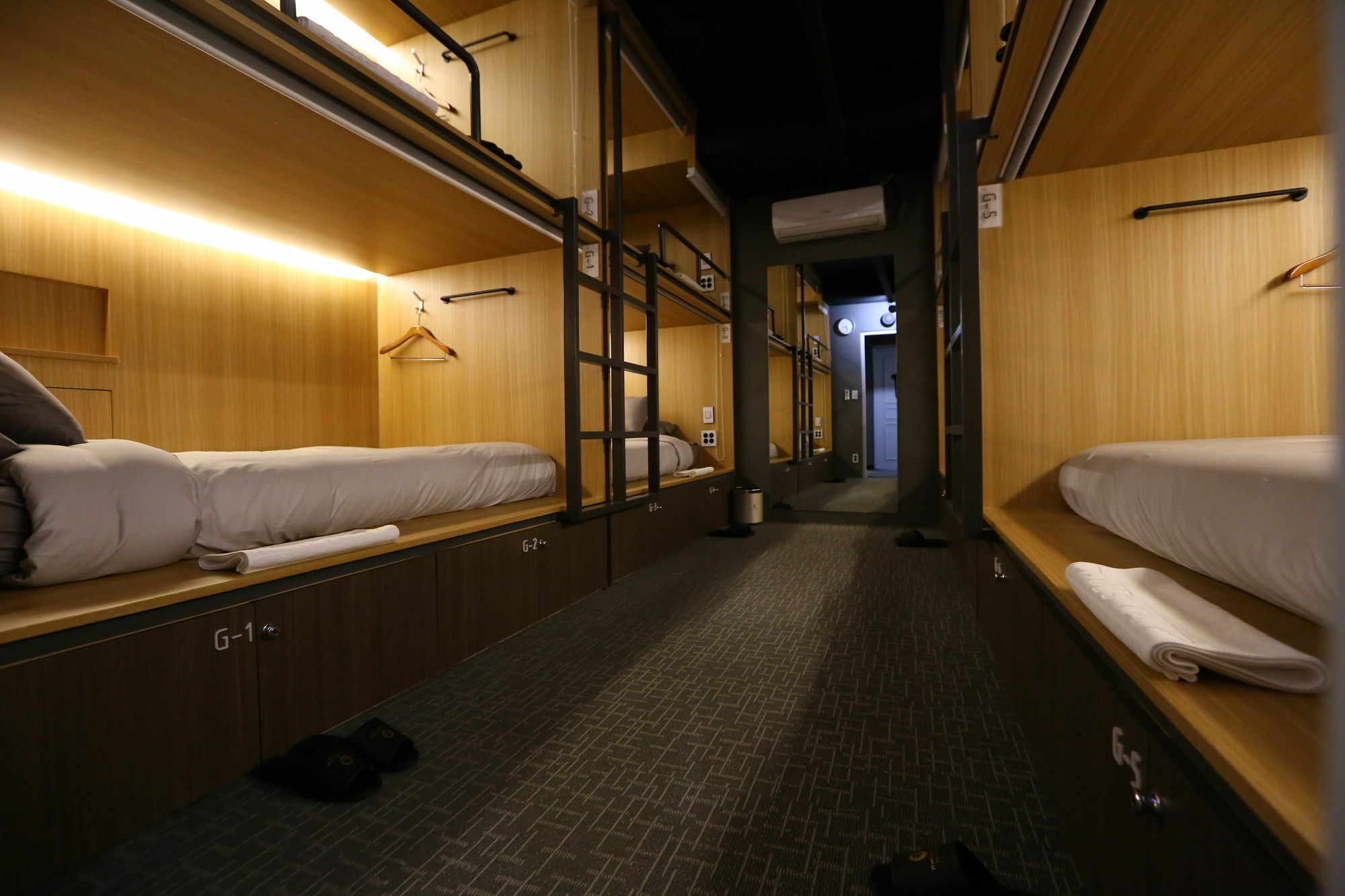 Philstay Myeongdong Boutique Female Сеул Екстер'єр фото