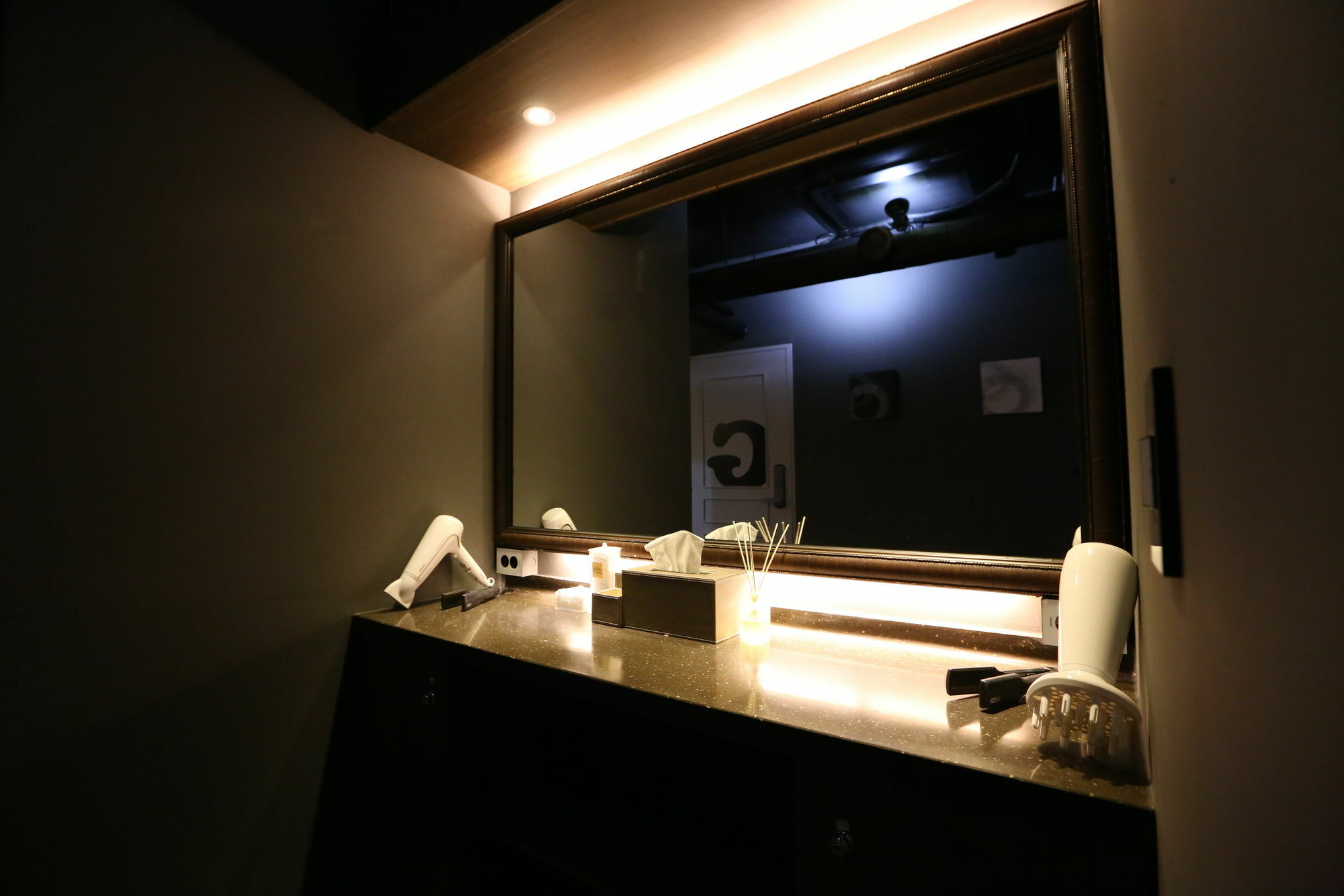 Philstay Myeongdong Boutique Female Сеул Екстер'єр фото